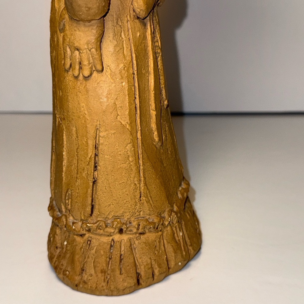 Set of 2 Vintage Lee Bortin Sculptures Girl with hat and Girl with teddy bear - Picture 10 of 13